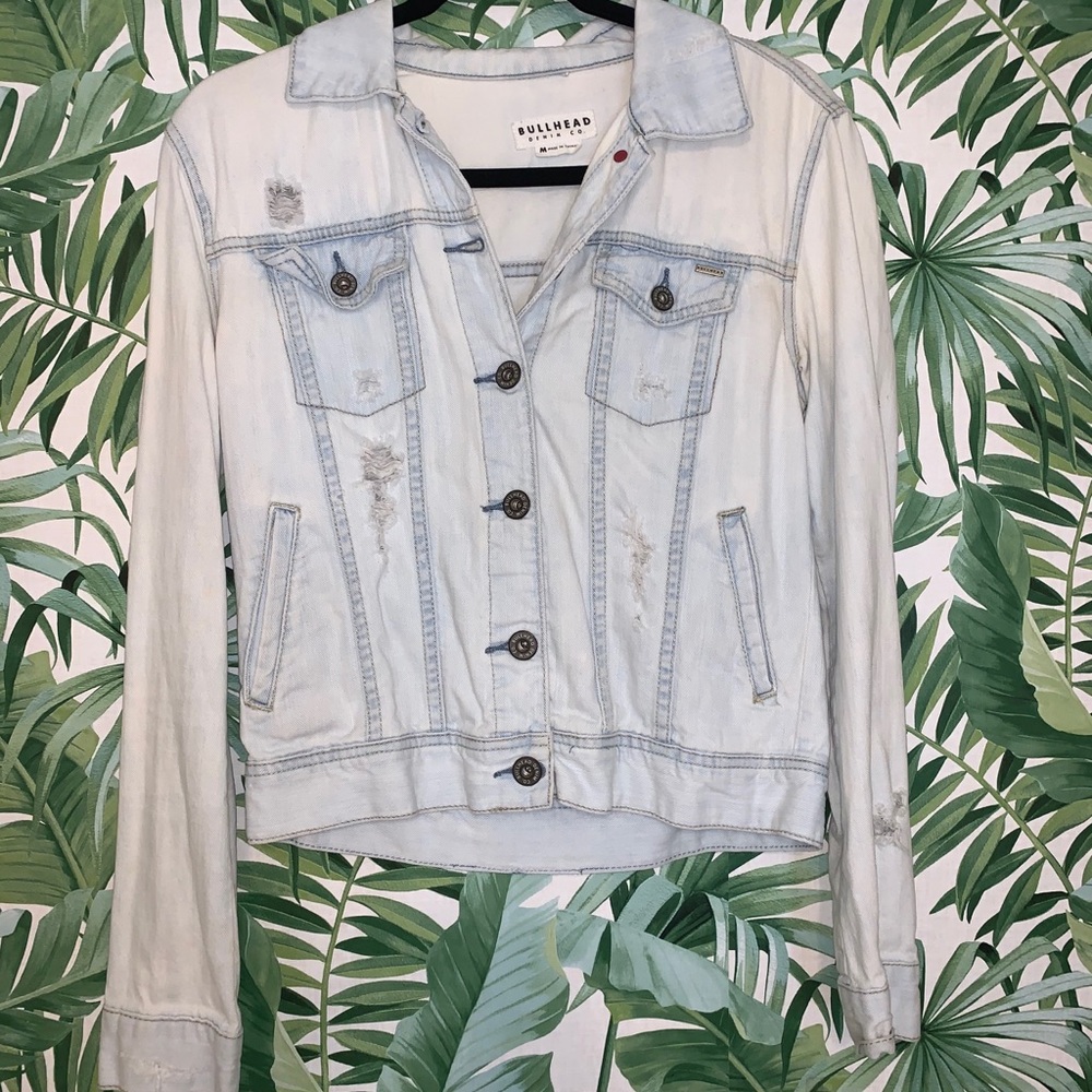 Bullhead jean jacket (pacsun)